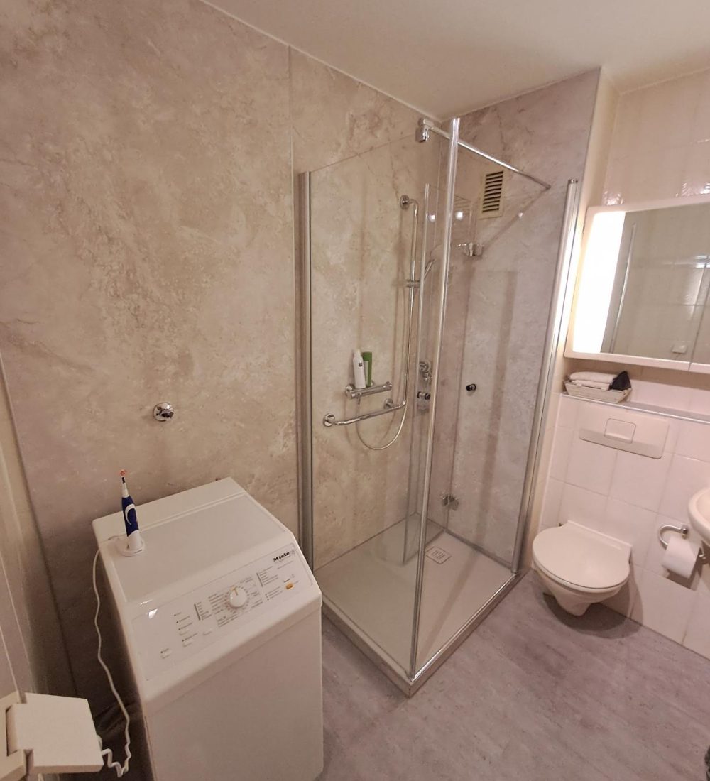 Teilbadsanierung mit Brausetasse in Duisburg Homberg 1