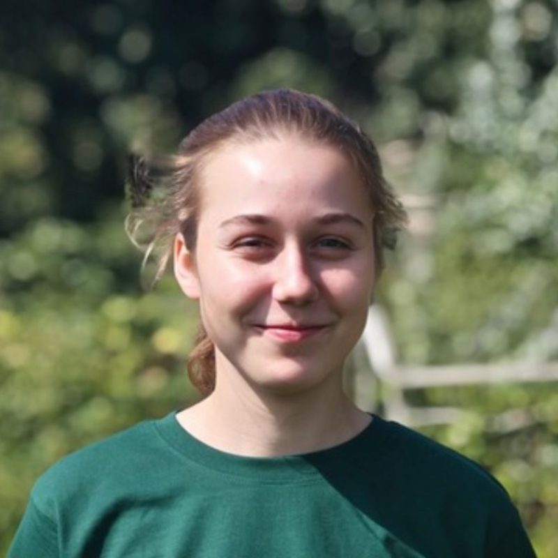 Paula Scheelen, Auszubildende im Bereich SHK und Tochter von Jörg Scheelen, 3. Generation der Hermann Scheelen GmbH.